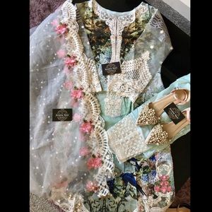 Sobia Nazar Lawn 3 piece suit Pakistani orginal